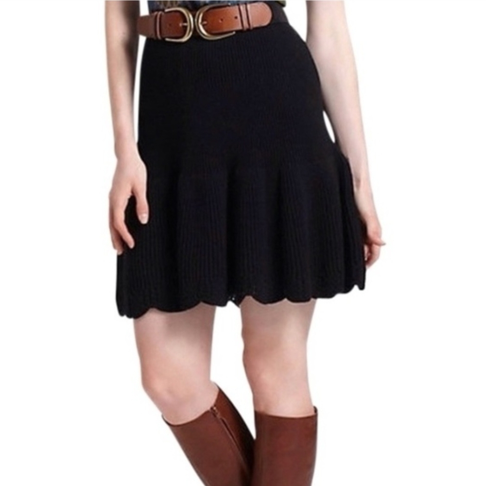 Anthropologie Leifnotes Black Ribbed Knit Sweater Skirt With Scalloped Hem